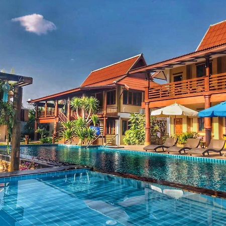 Mina Garden Villa Resort Чиангмай Экстерьер фото