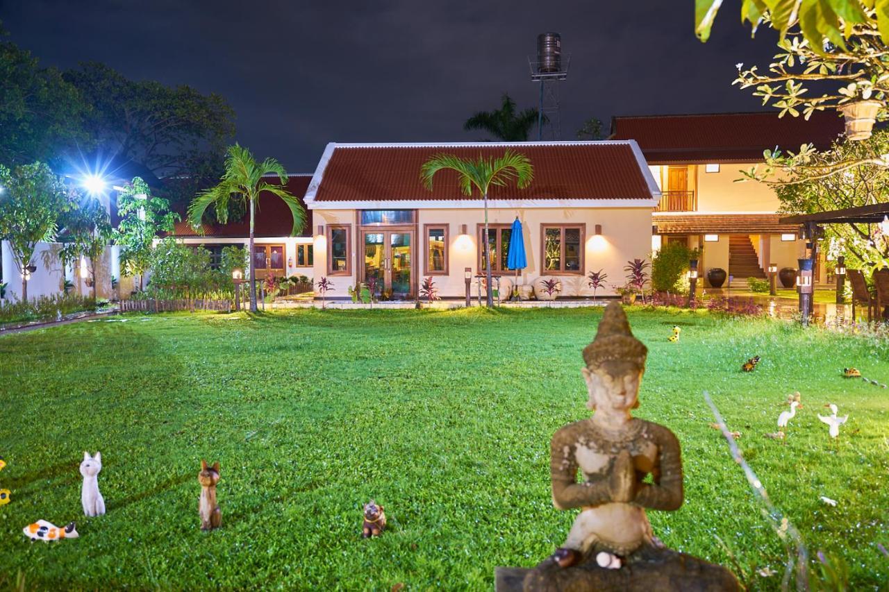 Mina Garden Villa Resort Чиангмай Экстерьер фото